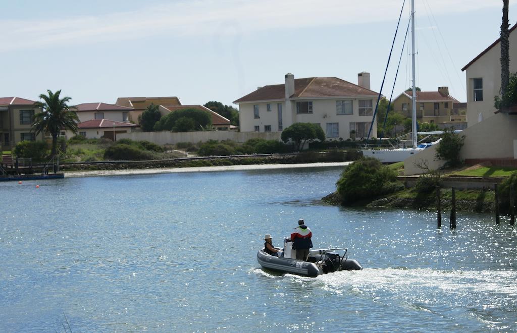 Le Marina B&B Velddrif Eksteriør billede